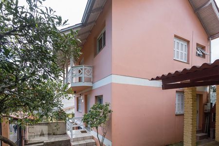 Casa para alugar com 165m², 2 quartos e 4 vagasFachada