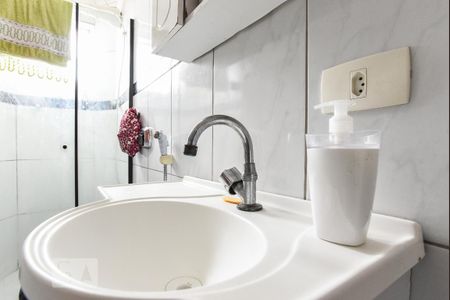 Banheiro de apartamento para alugar com 1 quarto, 64m² em Vila Euclides, São Bernardo do Campo