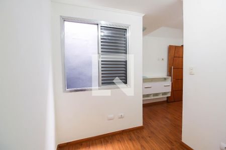 Casa para alugar com 100m², 2 quartos e 2 vagasQuarto 2