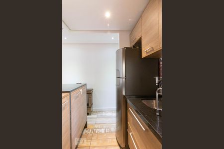 Cozinha de apartamento à venda com 2 quartos, 71m² em Humaitá, Porto Alegre