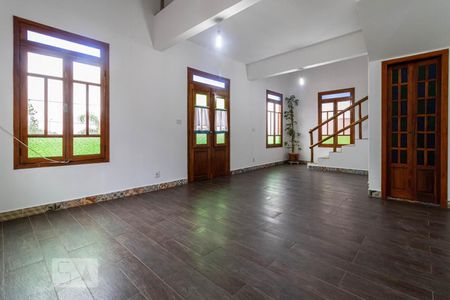 Sala de casa à venda com 3 quartos, 166m² em Alphaville, Santana de Parnaíba