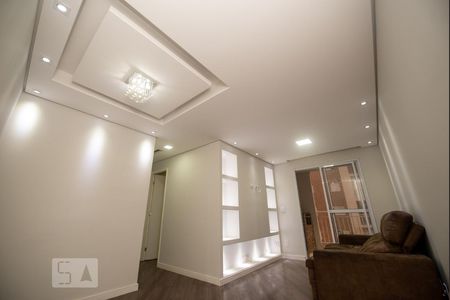 Detalhe Sala de apartamento para alugar com 3 quartos, 77m² em Jardim Flor da Montanha, Guarulhos