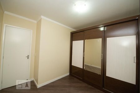 Quarto 2 de apartamento para alugar com 3 quartos, 77m² em Jardim Flor da Montanha, Guarulhos
