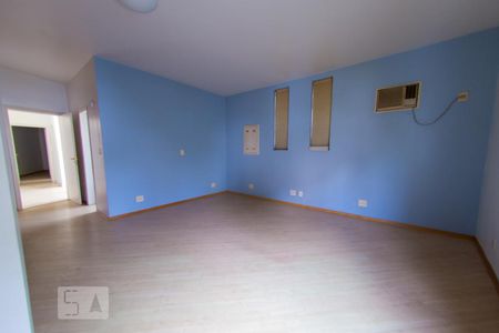 Suite 1 de casa para alugar com 4 quartos, 305m² em Sumaré, São Paulo