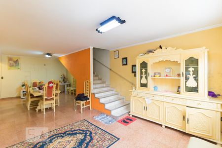 Sala de casa à venda com 5 quartos, 440m² em Vila Carmosina, São Paulo