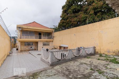 Casa à venda com 440m², 5 quartos e 8 vagasFrente
