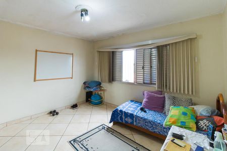 Casa à venda com 440m², 5 quartos e 8 vagasQuarto 2