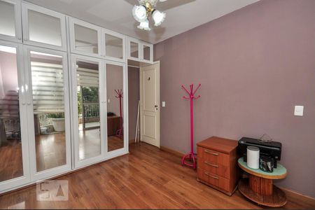 Apartamento à venda com 86m², 3 quartos e 1 vagaQuarto 1