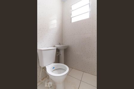 Banheiro de casa para alugar com 1 quarto, 32m² em Cidade Patriarca, São Paulo