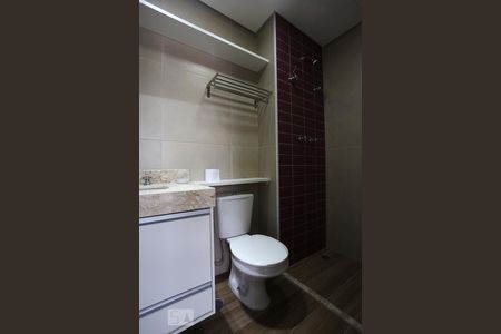 Banheiro de kitnet/studio para alugar com 1 quarto, 34m² em Centro, Osasco