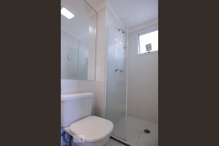 Banheiro Suíte de apartamento para alugar com 3 quartos, 70m² em Água Branca, São Paulo