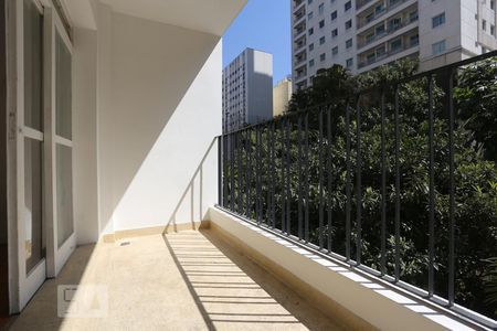 Apartamento à venda com 160m², 3 quartos e 1 vagaVaranda