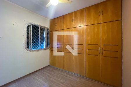 Apartamento para alugar com 74m², 3 quartos e 2 vagas Apartamento para alugar com 74m², 3 quartos e 2 vagasQuarto 3
