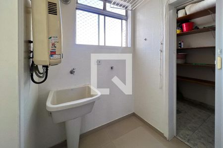 Apartamento para alugar com 74m², 3 quartos e 2 vagas Apartamento para alugar com 74m², 3 quartos e 2 vagasÁrea de Serviço