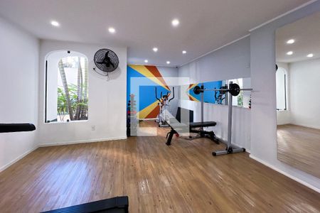 Apartamento para alugar com 74m², 3 quartos e 2 vagas Apartamento para alugar com 74m², 3 quartos e 2 vagasAcademia