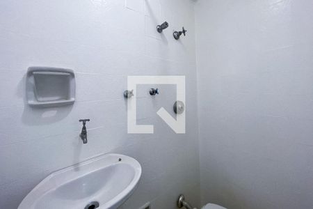 Apartamento para alugar com 74m², 3 quartos e 2 vagas Apartamento para alugar com 74m², 3 quartos e 2 vagasBanheiro de Serviço