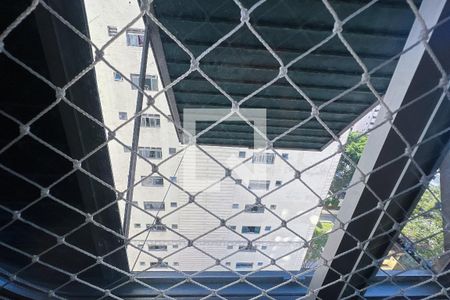 Apartamento para alugar com 74m², 3 quartos e 2 vagas Apartamento para alugar com 74m², 3 quartos e 2 vagasVista