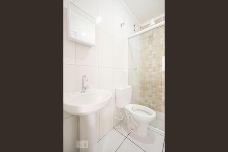 Banheiro de casa para alugar com 1 quarto, 22m² em Vila Formosa, São Paulo
