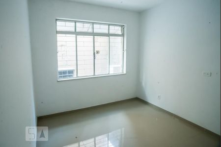 Apartamento para alugar com 89m², 3 quartos e sem vaga Apartamento para alugar com 89m², 3 quartos e sem vagaQuarto 2