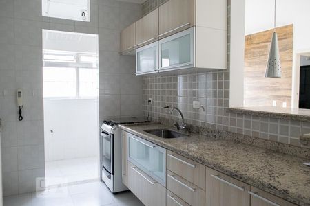 Apartamento para alugar com 63m², 2 quartos e 1 vagaCOZINHA