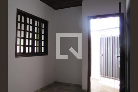 Sala de casa à venda com 2 quartos, 100m² em Jardim Danfer, São Paulo