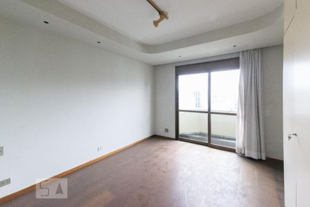 Apartamento à venda com 332m², 5 quartos e 3 vagas Apartamento à venda com 332m², 5 quartos e 3 vagasSuíte