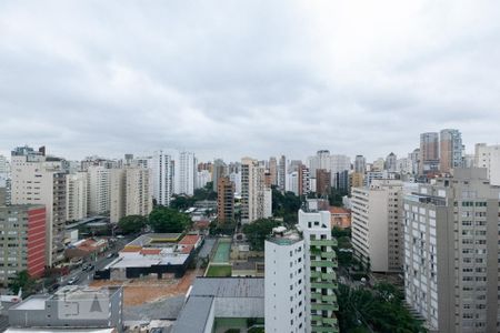 Apartamento à venda com 332m², 5 quartos e 3 vagas Apartamento à venda com 332m², 5 quartos e 3 vagasVista do Quarto 3