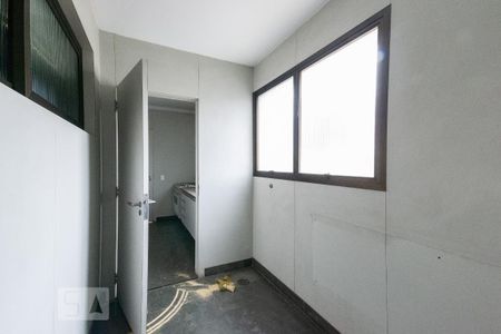 Apartamento à venda com 332m², 5 quartos e 3 vagas Apartamento à venda com 332m², 5 quartos e 3 vagasDepósito