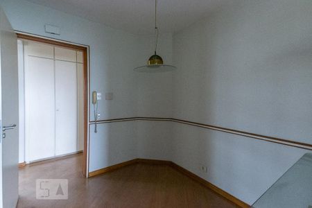 Apartamento à venda com 332m², 5 quartos e 3 vagas Apartamento à venda com 332m², 5 quartos e 3 vagasQuarto 4