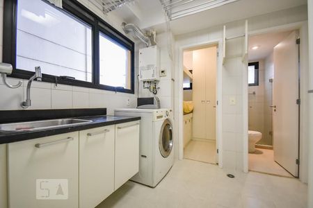 Apartamento à venda com 191m², 3 quartos e 3 vagasÁrea de Serviço