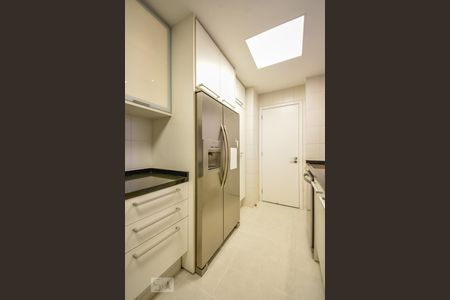 Apartamento à venda com 191m², 3 quartos e 3 vagasCozinha