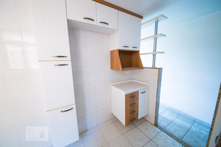 Apartamento para alugar com 65m², 2 quartos e 1 vaga Apartamento para alugar com 65m², 2 quartos e 1 vagaCozinha