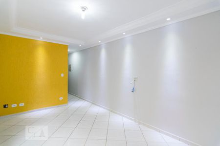 Sala de apartamento à venda com 3 quartos, 80m² em Jardim Santo Antônio, Santo André