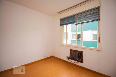 Quarto  de apartamento à venda com 1 quarto, 43m² em Jardim do Salso, Porto Alegre