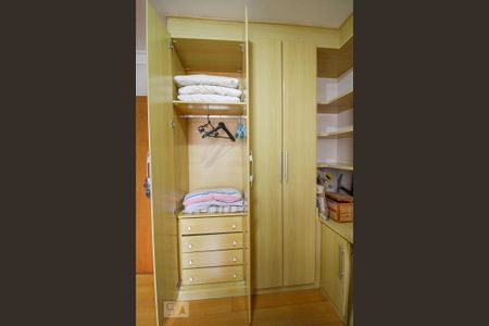 Apartamento para alugar com 140m², 3 quartos e 3 vagas Apartamento para alugar com 140m², 3 quartos e 3 vagasQuarto 2