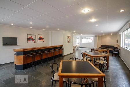 Apartamento para alugar com 140m², 3 quartos e 3 vagas Apartamento para alugar com 140m², 3 quartos e 3 vagasSalão de Festas