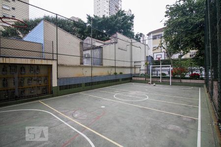 Apartamento para alugar com 140m², 3 quartos e 3 vagas Apartamento para alugar com 140m², 3 quartos e 3 vagasQuadra