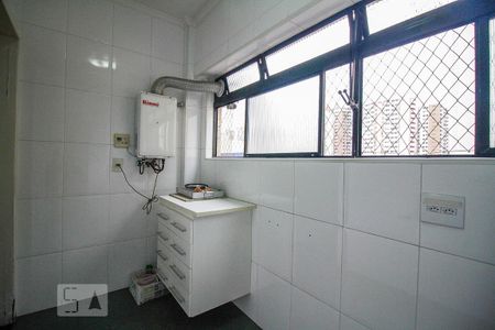 Apartamento para alugar com 140m², 3 quartos e 3 vagas Apartamento para alugar com 140m², 3 quartos e 3 vagasÁrea de Serviço