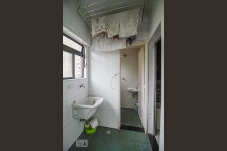 Apartamento para alugar com 140m², 3 quartos e 3 vagas Apartamento para alugar com 140m², 3 quartos e 3 vagasÁrea de Serviço