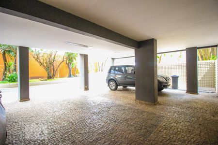 Apartamento para alugar com 235m², 4 quartos e 2 vagas Apartamento para alugar com 235m², 4 quartos e 2 vagasGaragem