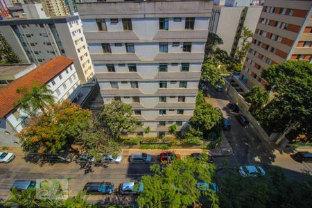 Apartamento para alugar com 235m², 4 quartos e 2 vagas Apartamento para alugar com 235m², 4 quartos e 2 vagasVista Sala