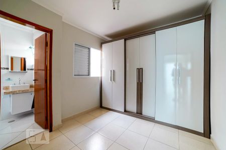 Suíte 2 de casa de condomínio para alugar com 2 quartos, 70m² em Vila Gustavo, São Paulo