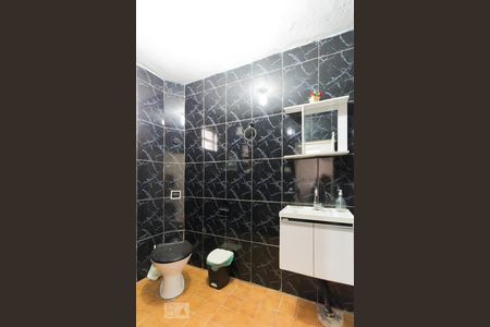 Casa à venda com 80m², 2 quartos e sem vagaBanheiro