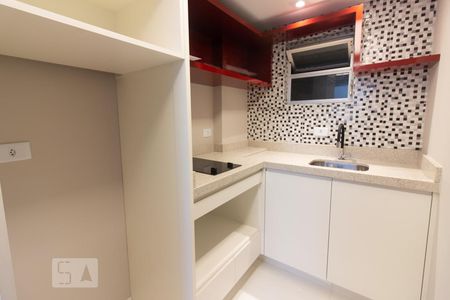 Cozinha de apartamento para alugar com 1 quarto, 40m² em Juvevê, Curitiba
