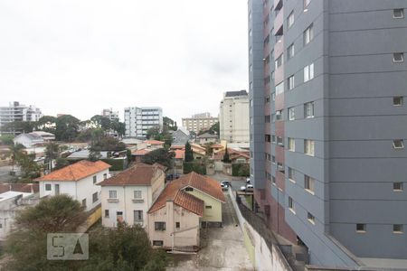 Vista da Sala de apartamento para alugar com 1 quarto, 40m² em Juvevê, Curitiba