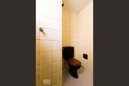 Studio para alugar com 28m², 1 quarto e sem vaga Studio para alugar com 28m², 1 quarto e sem vagaBanheiro