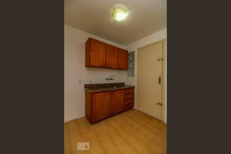 COZINHA de apartamento à venda com 1 quarto, 48m² em Petrópolis, Porto Alegre