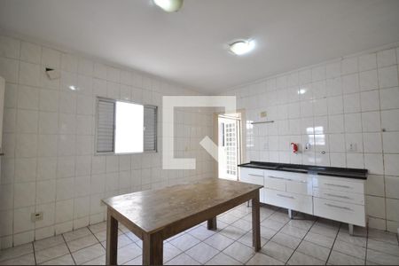 Casa para alugar com 110m², 2 quartos e 1 vagaCozinha