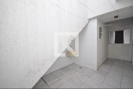 Casa para alugar com 110m², 2 quartos e 1 vagaÁrea de Serviço