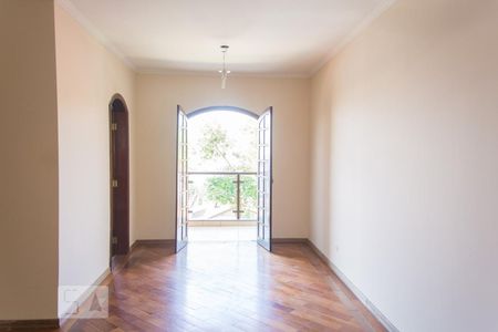 Casa à venda com 252m², 3 quartos e 6 vagasSuíte 1